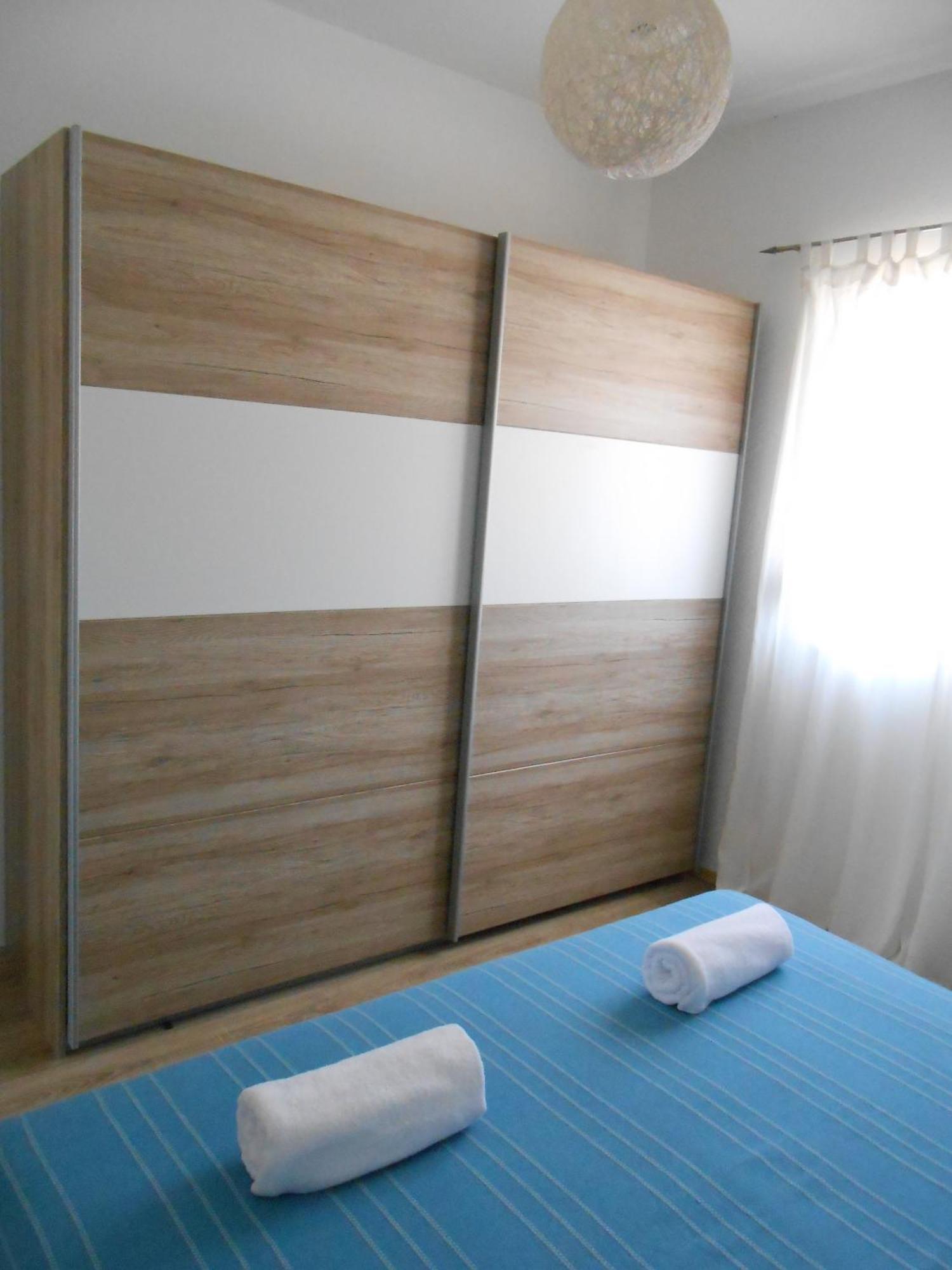 Apartments With A Parking Space Okrug Gornji, Ciovo - 13859 Trogir Room photo